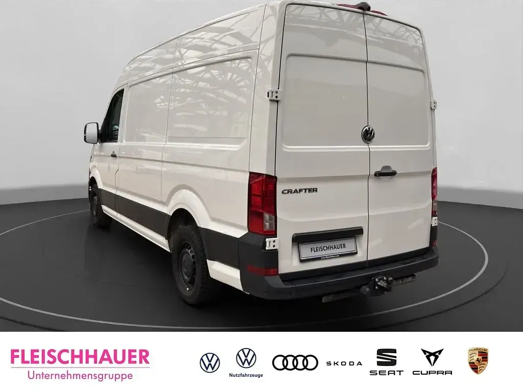 Gebraucht VW Crafter Trendline 177 PS (130 kW) 2024 Weiss Van