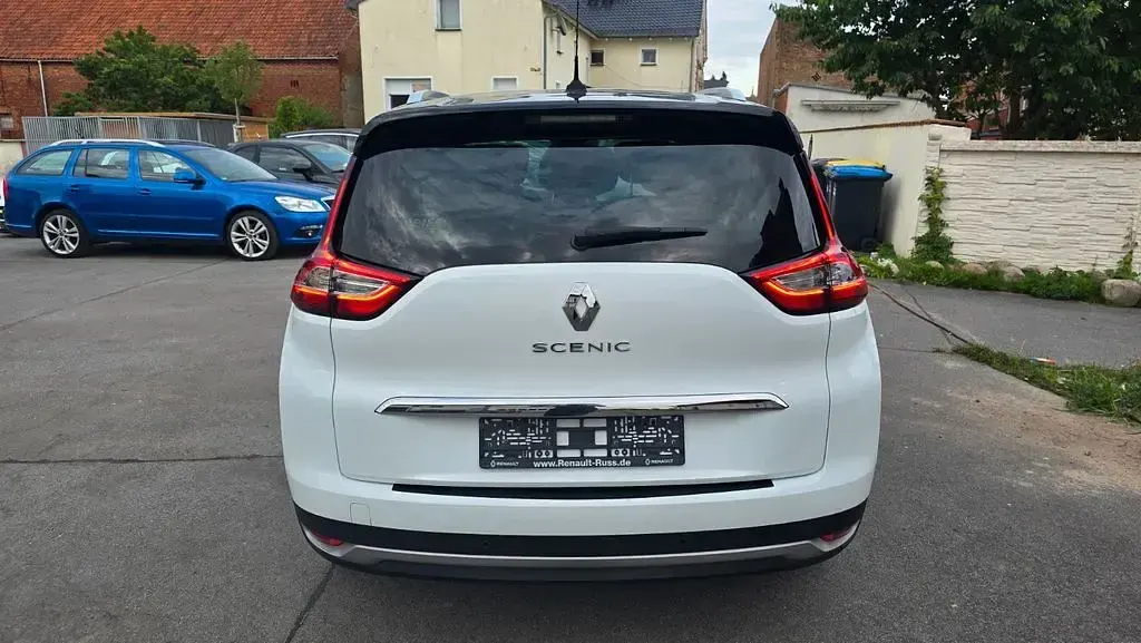 Gebraucht Renault Grand Scénic IV Bose Edition 160 PS (117 kW) 2017 Weiß Van / Kleinbus