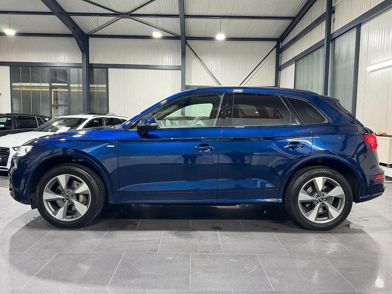 Gebraucht Audi Q5 Sport 252 PS (185 kW) 2021 Navarrablau SUV