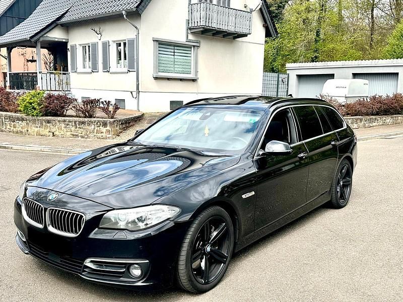Schwarz Gebraucht 2014 BMW 530 Luxury Line Kombi | 13.000 € (Fairer Preis) - Bild 1/4