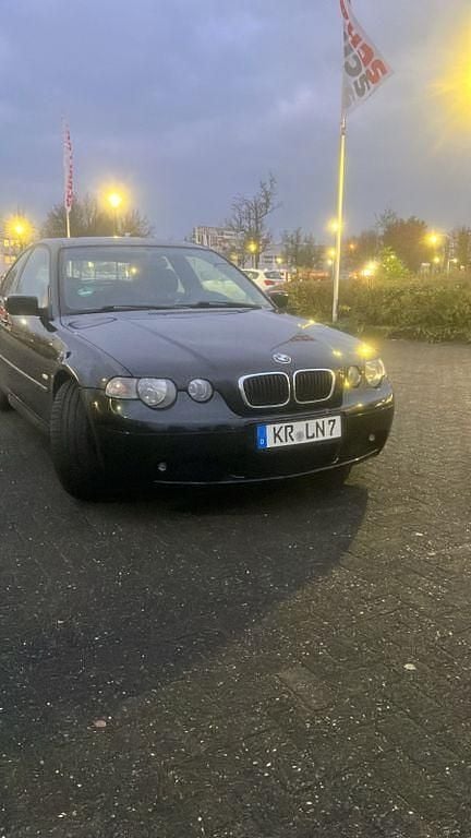 Schwarz Gebraucht 2004 BMW 316 Compact M Sport Kleinwagen | 2.100 € (Fairer Preis) - Bild 1/4