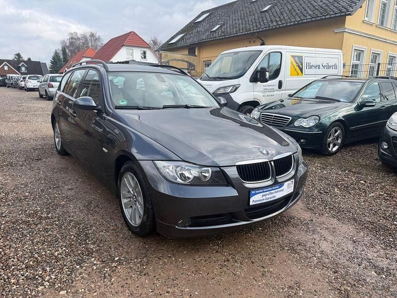 Gebraucht BMW 318 Advantage 143 PS (105 kW) 2008 Grau Kombi