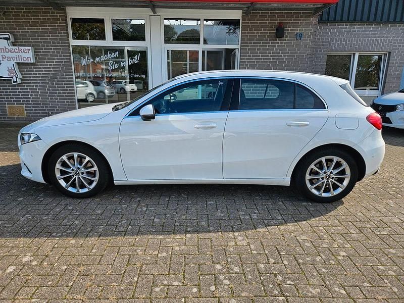 Gebraucht Mercedes A220 190 PS (139 kW) 2019 Polarweiss Limousine