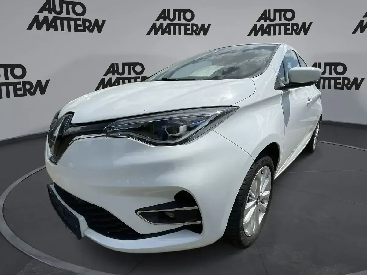 Second-hand Renault Zoe Experience 100 kW (136 CP) 2019 Hatchback