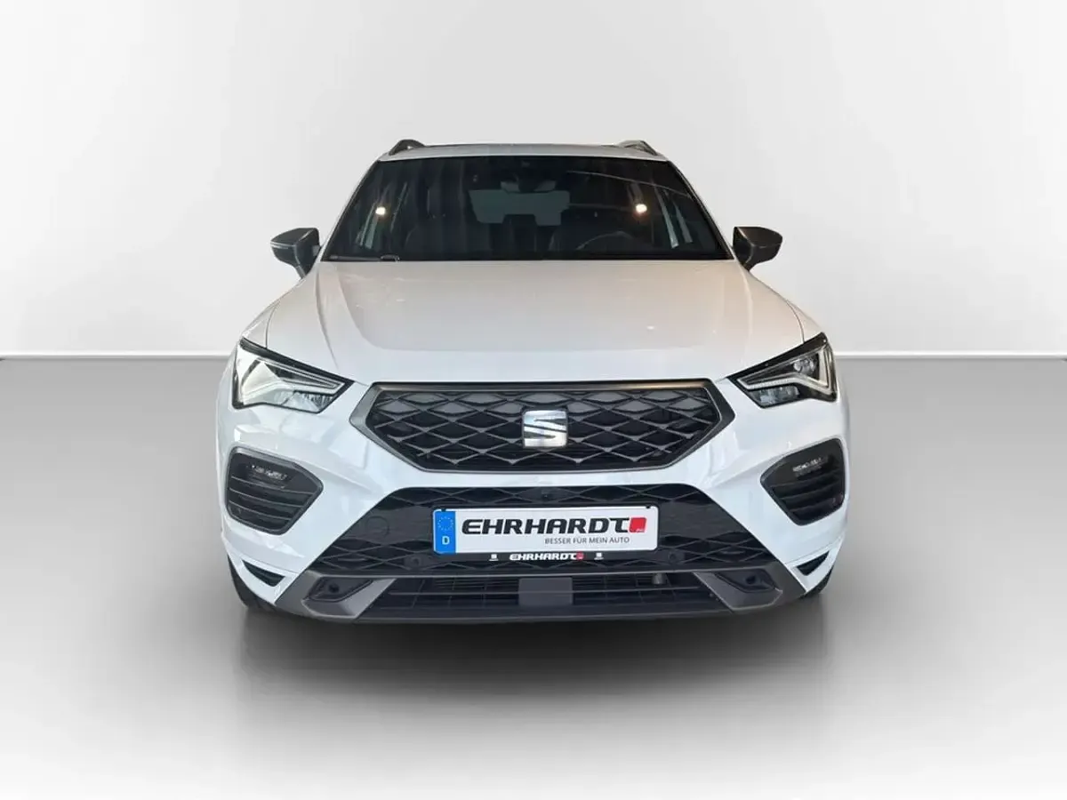 Gebraucht Seat Ateca 4Drive 150 PS (110 kW) 2022 Weiß SUV