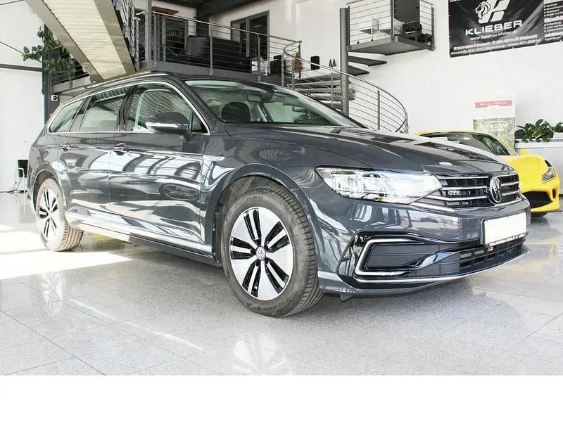 Gebraucht VW Passat GTE 218 PS (160 kW) 2020 Grau Kombi