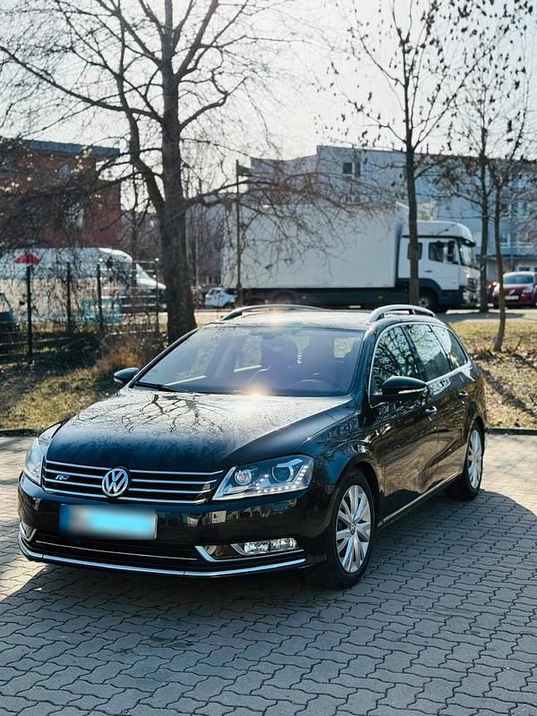 Gebraucht VW Passat 160 PS (117 kW) 2013 Schwarz Kombi