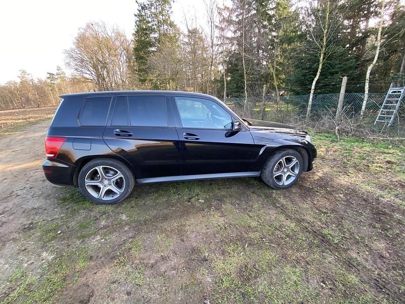 Gebraucht Mercedes GLK220 170 PS (125 kW) 2012 Schwarz SUV