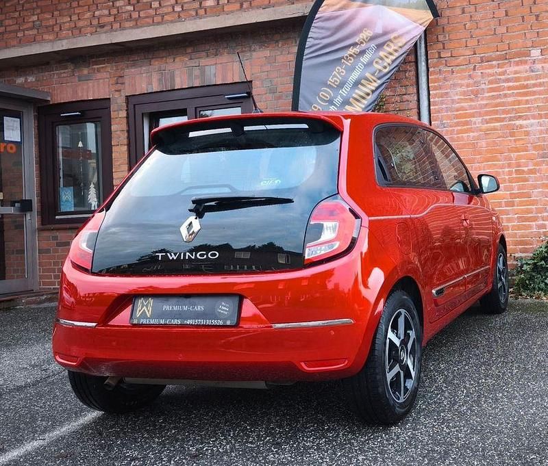 Gebraucht Renault Twingo Intens 92 PS (67 kW) 2019 Rot Kleinwagen