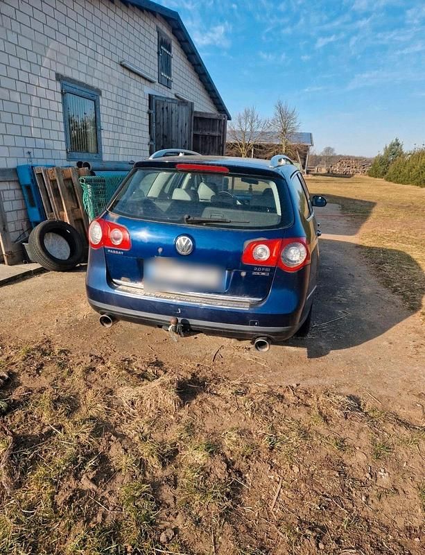 Gebraucht VW Passat 190 PS (139 kW) 2006 Blau Kombi