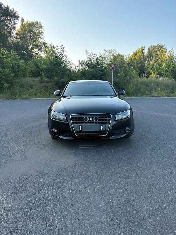 Schwarz Gebraucht 2009 Audi A5 S-Line Coupé | 5.000 € (Superpreis) - Bild 1/4