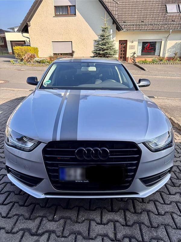 Gebraucht Audi A4 150 PS (110 kW) 2014 Silber Kombi