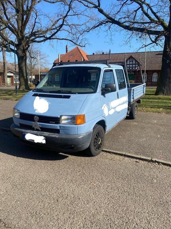 Andere außenfarben Gebraucht 2001 VW T4 Van | 1.800 € (Guter Preis) - Bild 1/4