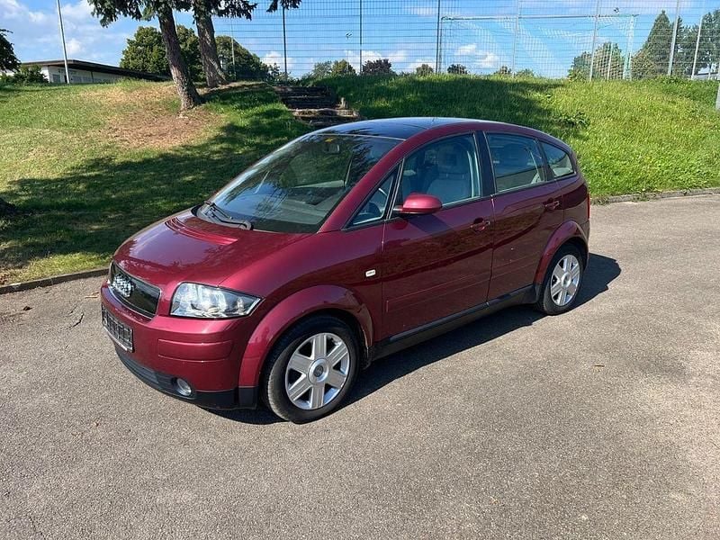 Rot Gebraucht 2003 Audi A2 Kleinwagen | 7.900 € - Bild 1/4
