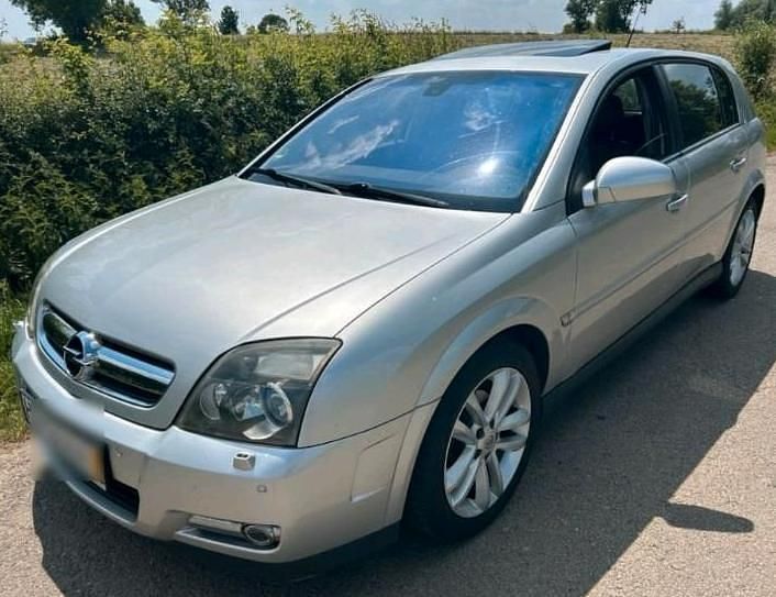 Silber Gebraucht 2005 Opel Signum Kleinwagen | 3.500 € (Teuer) - Bild 1/4