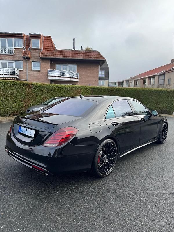 Schwarz Gebraucht 2014 Mercedes S63 AMG AMG Limousine | 51.000 € (Superpreis) - Bild 1/4