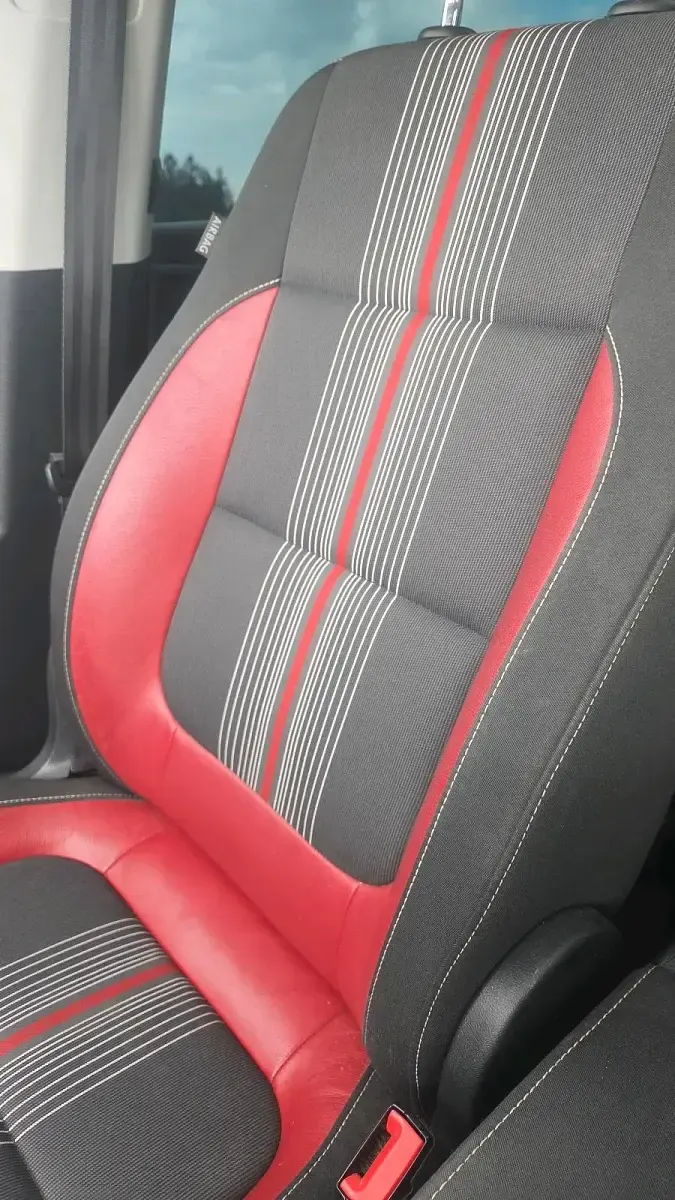 Gebraucht VW Sharan 143 PS (105 kW) 2012 Schwarz Van / Kleinbus
