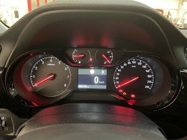 Gebraucht Opel Corsa Edition 101 PS (74 kW) 2020 Rot Limousine