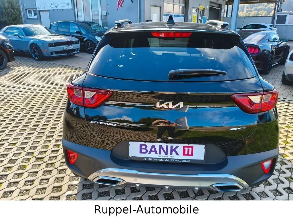 Gebraucht Kia Stonic GT-Line 120 PS (88 kW) 2022 Schwarz SUV