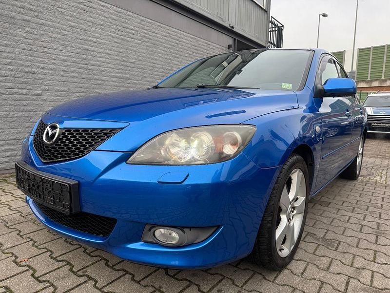 Blau Gebraucht 2005 Mazda 3 Inclusive Limousine | 2.290 € (Guter Preis) - Bild 1/4
