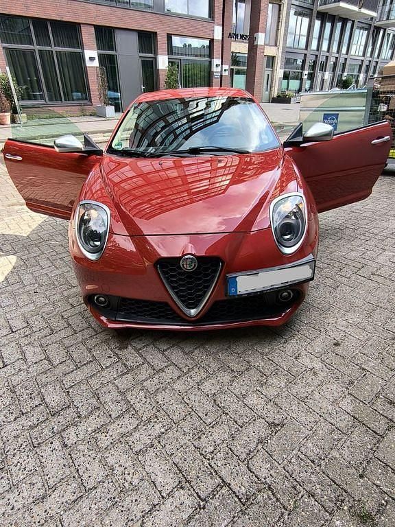 Rot Gebraucht 2018 Alfa Romeo MiTo Kleinwagen | 10.500 € (Fairer Preis) - Bild 1/4