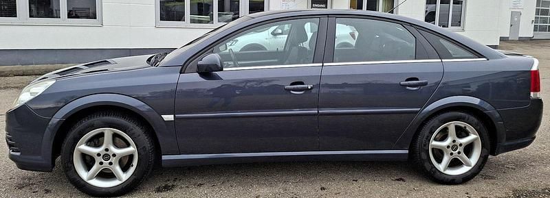 Gebraucht Opel Vectra Edition+ 140 PS (102 kW) 2008 Blau Limousine