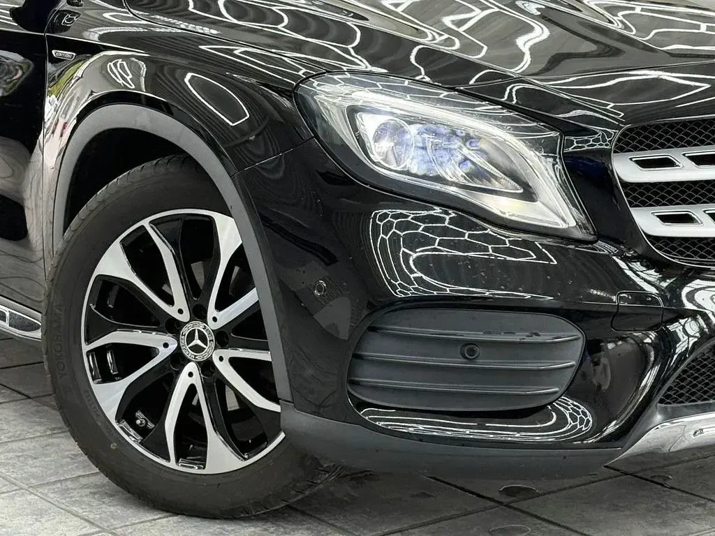 Gebraucht Mercedes GLA220 AMG 170 PS (125 kW) 2019 Schwarz SUV