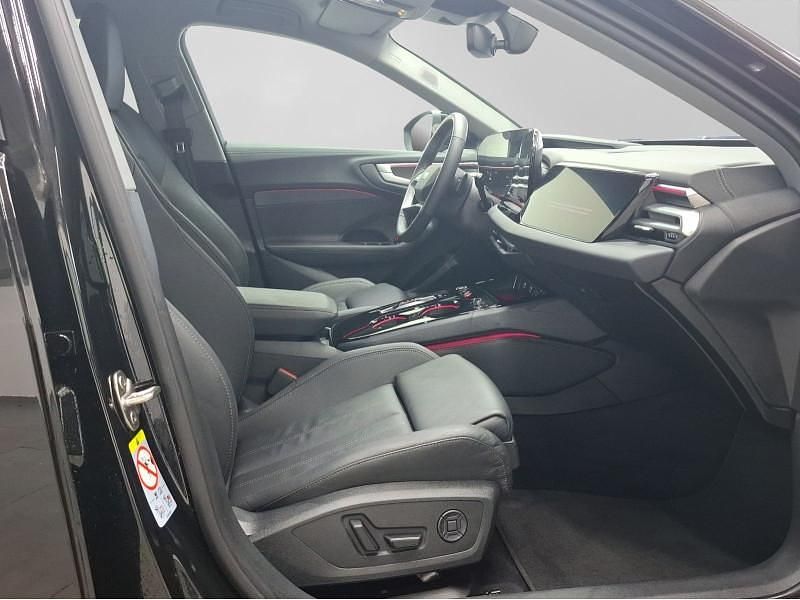 Gebraucht Audi A5 S-Line 204 PS (150 kW) 2025 Schwarz Kombi