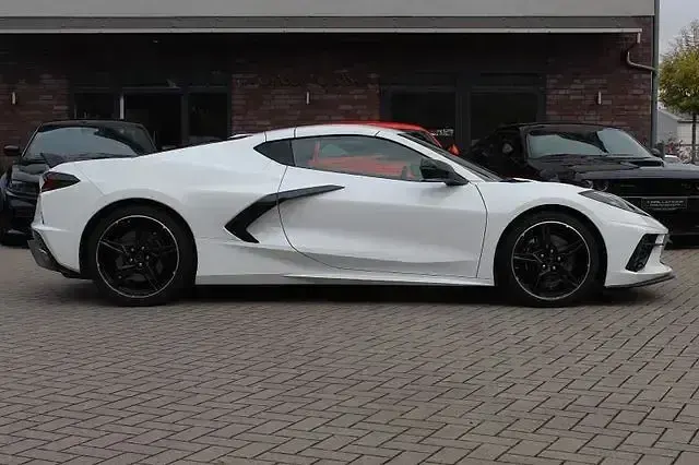 Używany Corvette C8 520 KM (382 kW) 2022 Biały