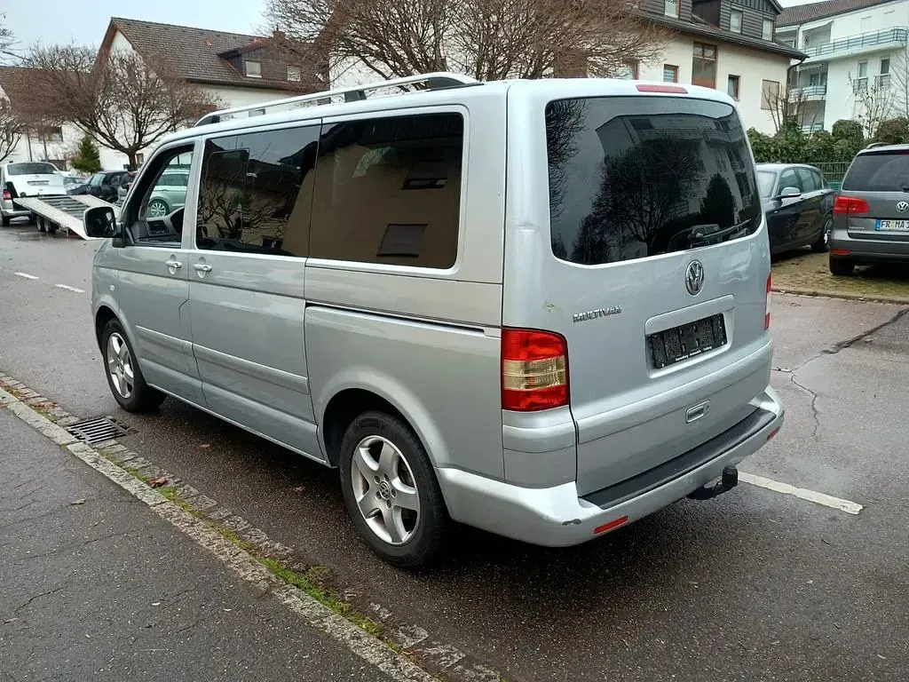 Usata VW T5 131 CV (96 kW) 2007 Argento Furgone