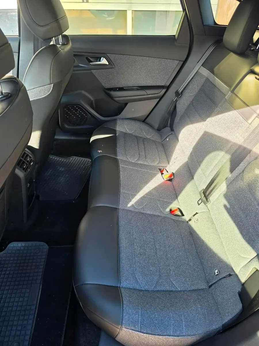Gebraucht Citroën C5 X 131 PS (96 kW) 2024 Grau Kombi
