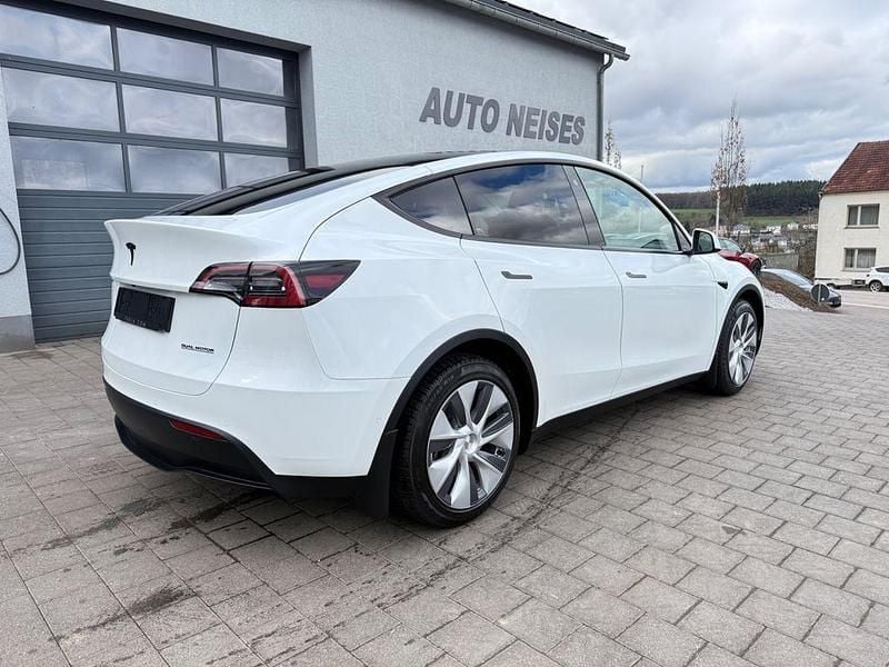 Gebraucht Tesla Model Y 378 kW (514 PS) 2022 Weiß SUV