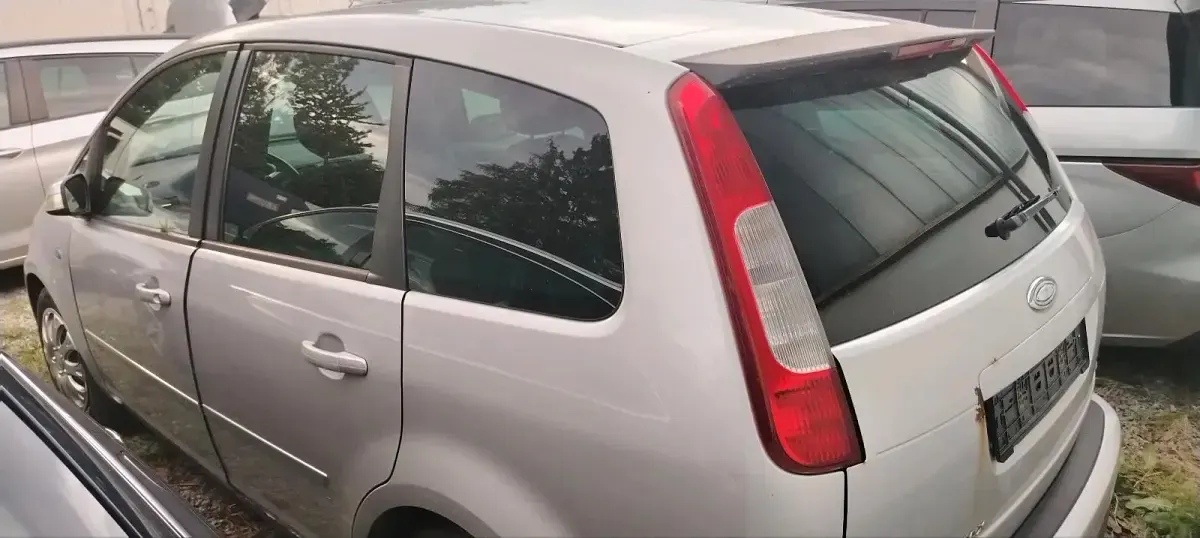 Gebraucht Ford C-MAX 136 PS (100 kW) 2004 Silber Van / Kleinbus