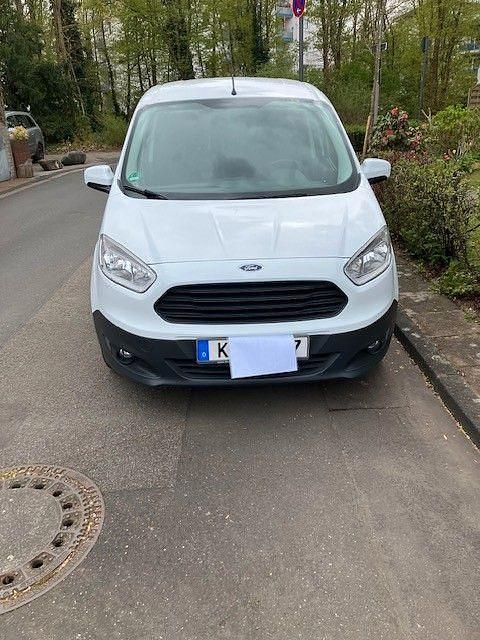 Gebraucht Ford Transit Trend 101 PS (74 kW) 2018 Weiß Kombi