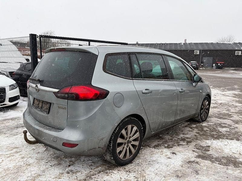Gebraucht Opel Zafira Tourer 140 PS (102 kW) 2012 Grau Van / Kleinbus