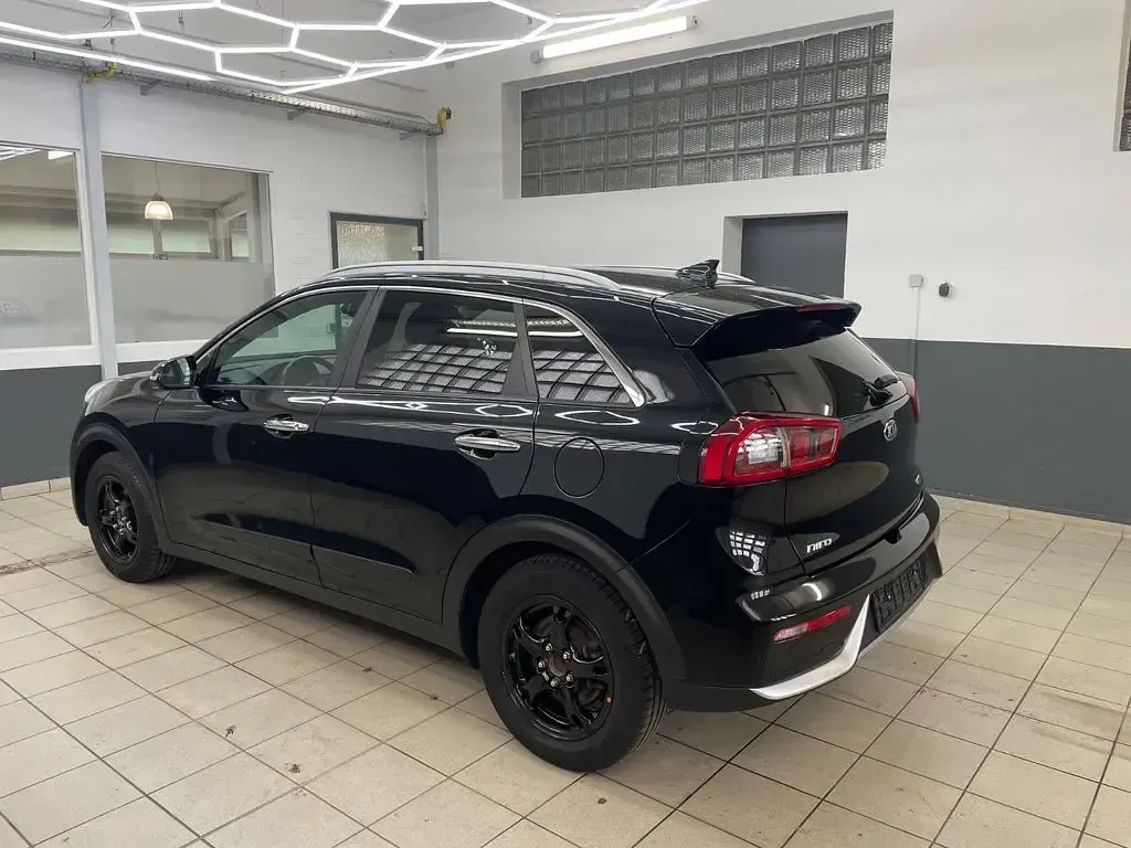 Gebraucht Kia Niro Vision 105 PS (77 kW) 2019 Schwarz SUV