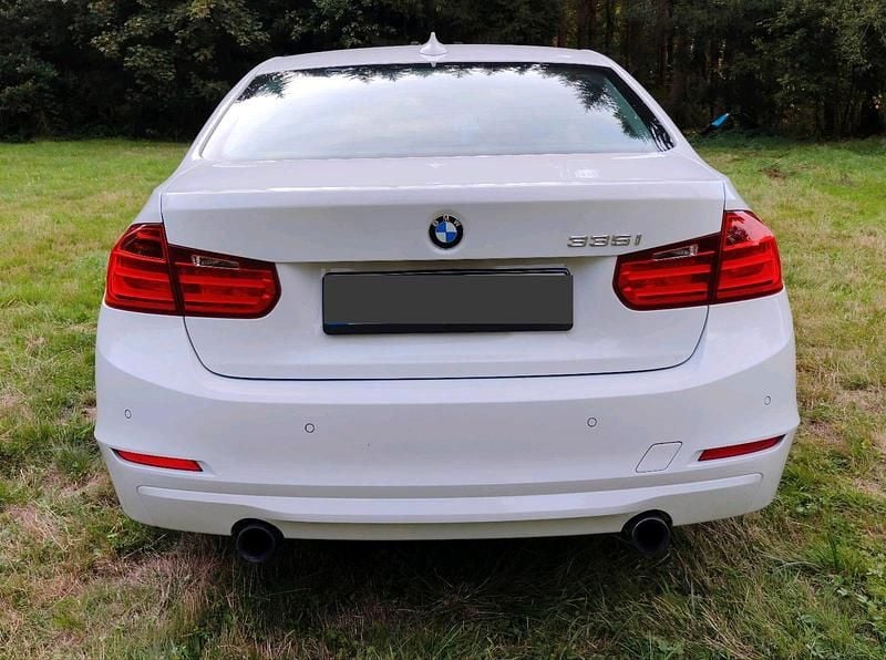 Gebraucht BMW 335 M Performance 306 PS (225 kW) 2012 Weiß Limousine