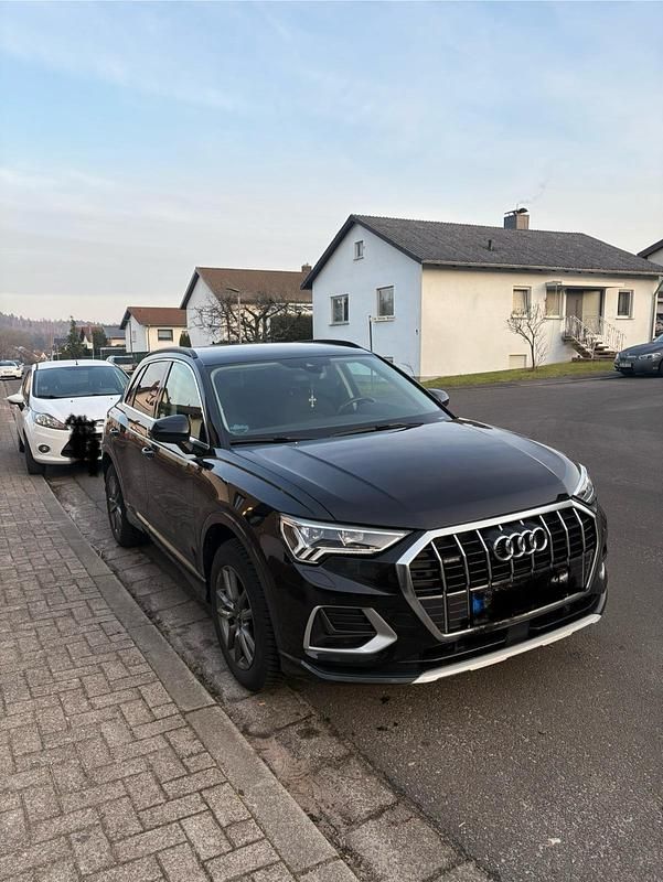 Gebraucht Audi Q3 Advanced 190 PS (139 kW) 2019 Schwarz SUV