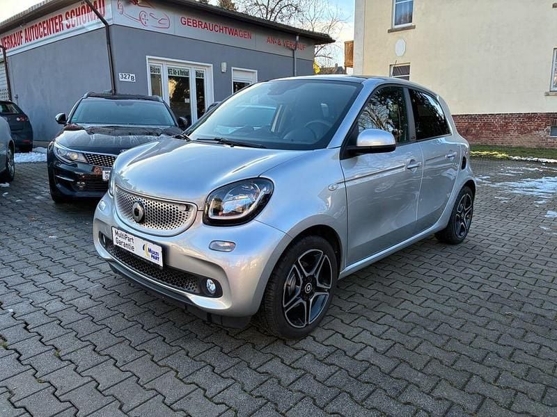 Silber Gebraucht 2017 Smart ForFour Prime Kleinwagen | 10.990 € (Guter Preis) - Bild 1/4