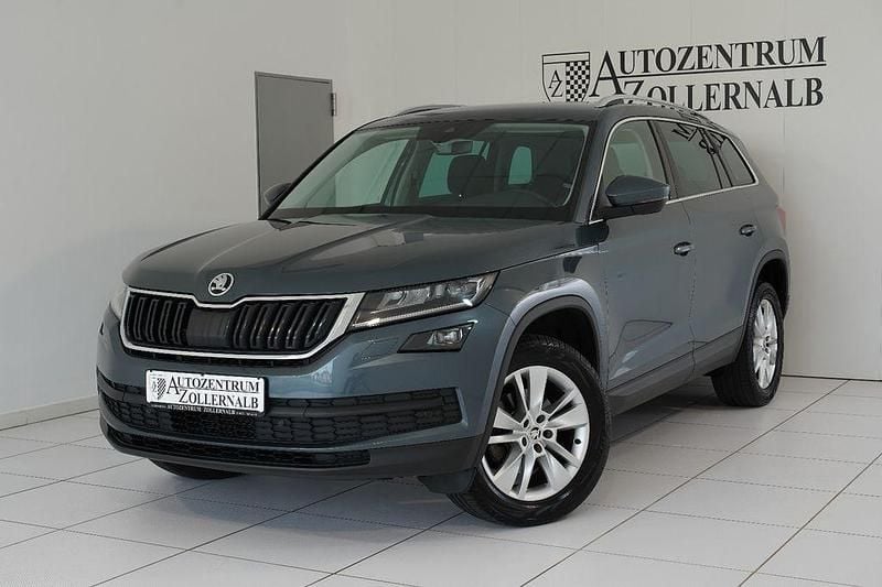 Grau Gebraucht 2020 Skoda Kodiaq Style SUV | 19.990 € (Superpreis) - Bild 1/4