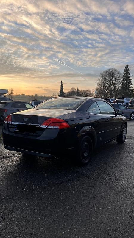 Gebraucht Ford Focus Cabriolet 101 PS (74 kW) 2010 Schwarz Cabrio
