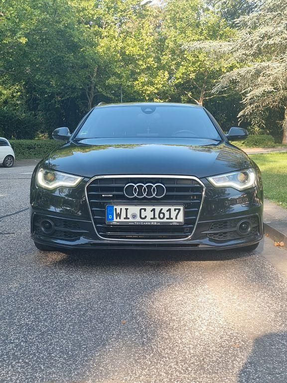 Schwarz Gebraucht 2013 Audi A6 Performance Kombi | 12.000 € (Guter Preis) - Bild 1/2