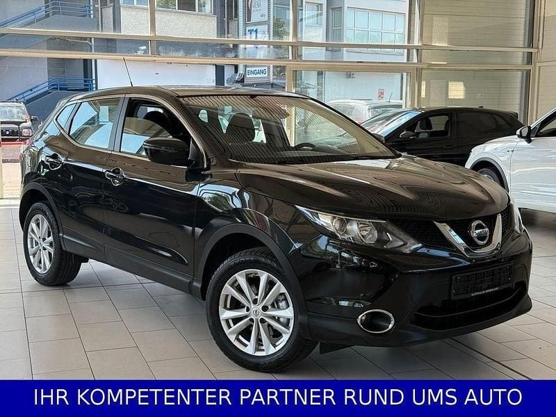 Schwarz Gebraucht 2015 Nissan Qashqai Acenta SUV | 10.991 € (Guter Preis) - Bild 1/4