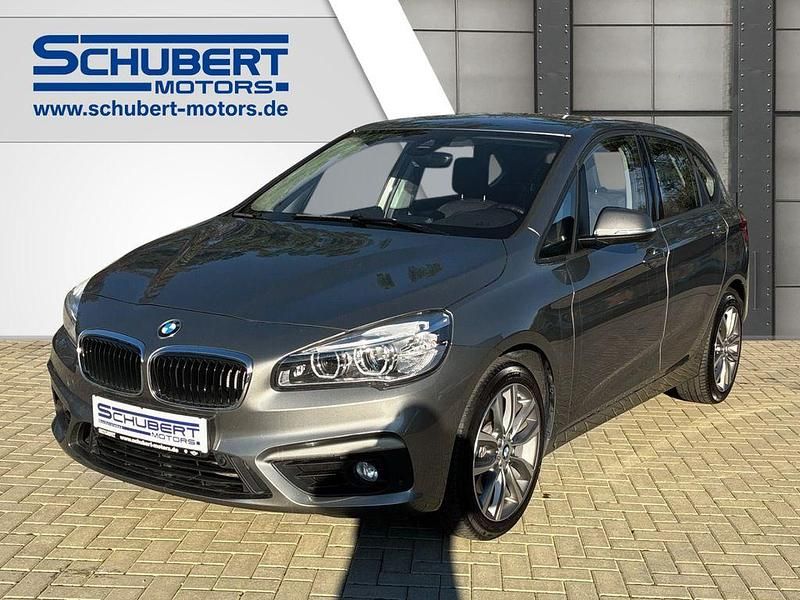 Silber Gebraucht 2017 BMW 225 Active Tourer Advantage Van / Kleinbus | 17.500 € (Guter Preis) - Bild 1/4