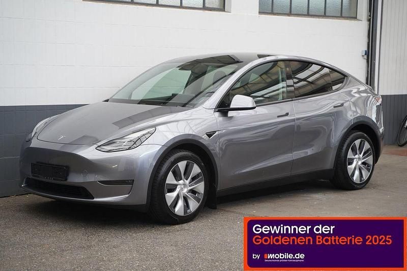 Quicksilver Gebraucht 2023 Tesla Model Y Long Range AWD SUV | 38.950 € (Fairer Preis) - Bild 1/4