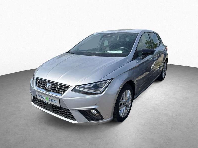 Silber Gebraucht 2024 Seat Ibiza FR Limousine | 19.890 € (Fairer Preis) - Bild 1/4
