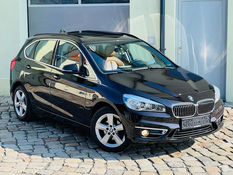 Gebraucht BMW 218 Luxury Line 150 PS (110 kW) 2016 Sparkling brown Limousine