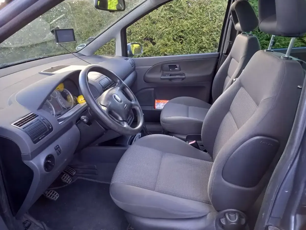 Second-hand Seat Alhambra Reference 140 CP (102 kW) 2008 Gri Monovolum