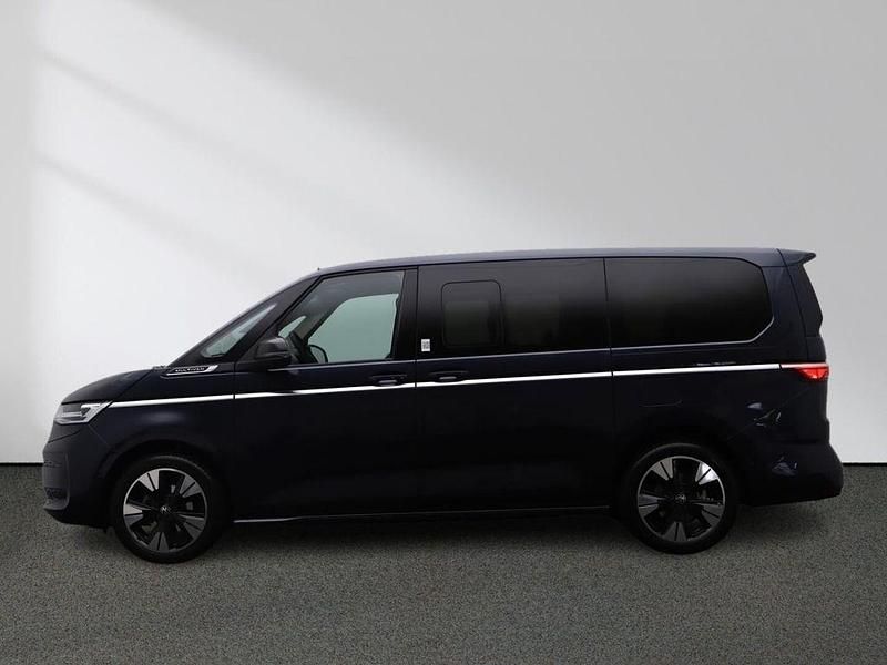 Gebraucht VW Multivan Style 150 PS (110 kW) 2026 Blau Van