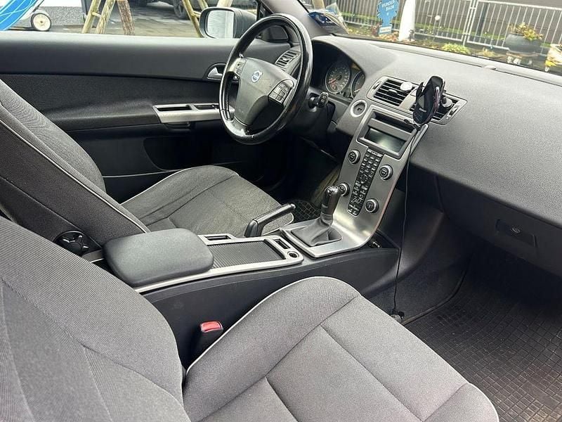 Schwarz Gebraucht 2009 Volvo C30 Kleinwagen | 3.300 € (Fairer Preis) - Bild 1/4